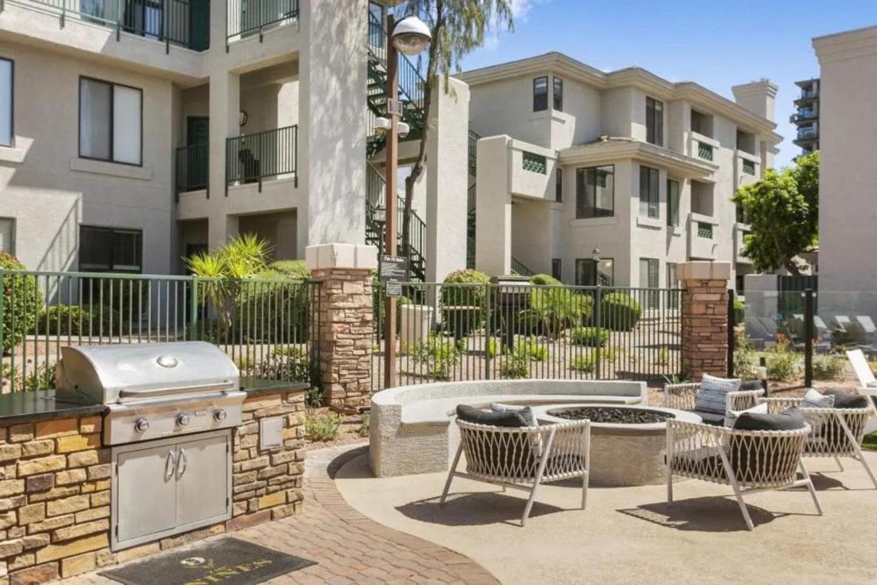 The Nines Scottsdale Apartment Exterior photo