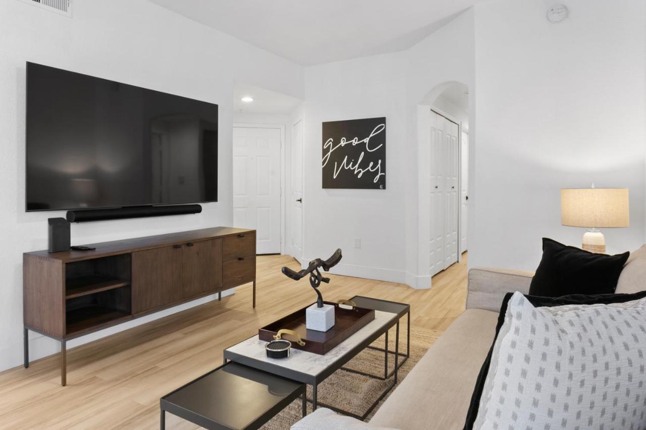 The Nines Scottsdale Apartment Exterior photo