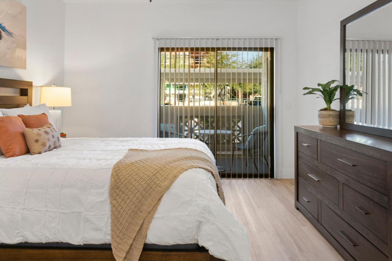 The Nines Scottsdale Apartment Exterior photo