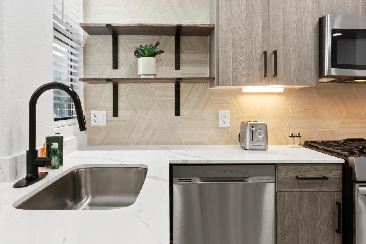 The Nines Scottsdale Apartment Exterior photo