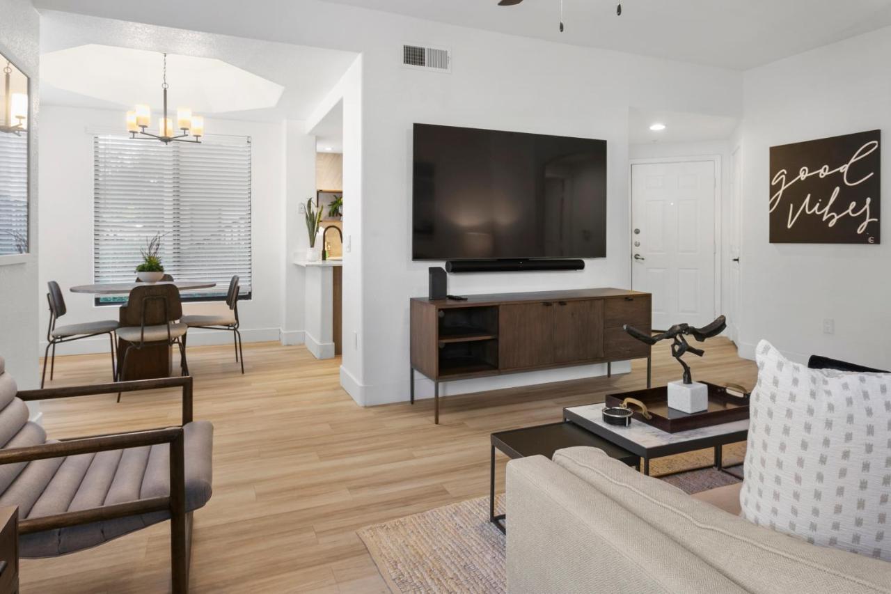 The Nines Scottsdale Apartment Exterior photo