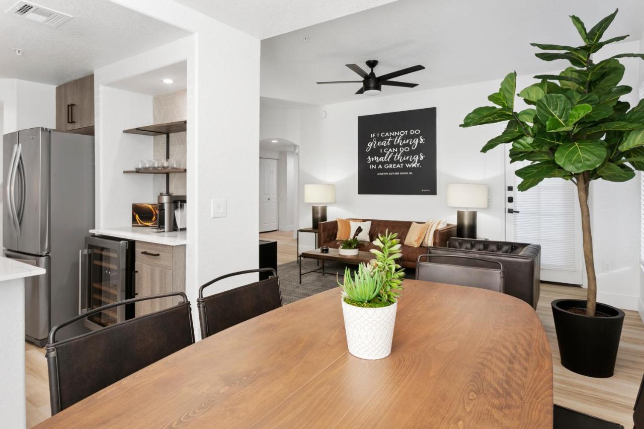 The Nines Scottsdale Apartment Exterior photo